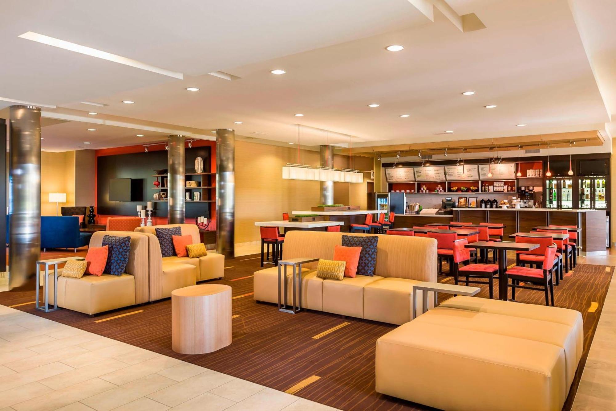Courtyard By Marriott Kalamazoo Portage Buitenkant foto