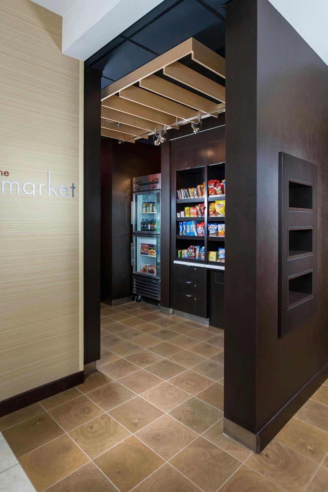 Courtyard By Marriott Kalamazoo Portage Buitenkant foto